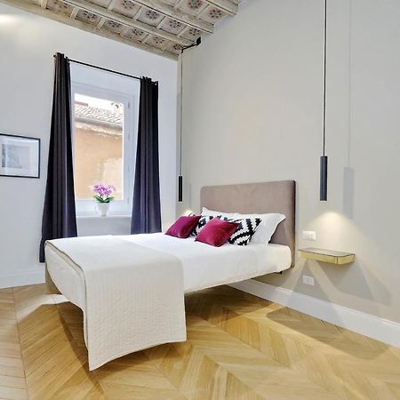 Eve Guest House At Trevi Fountain Рим Экстерьер фото