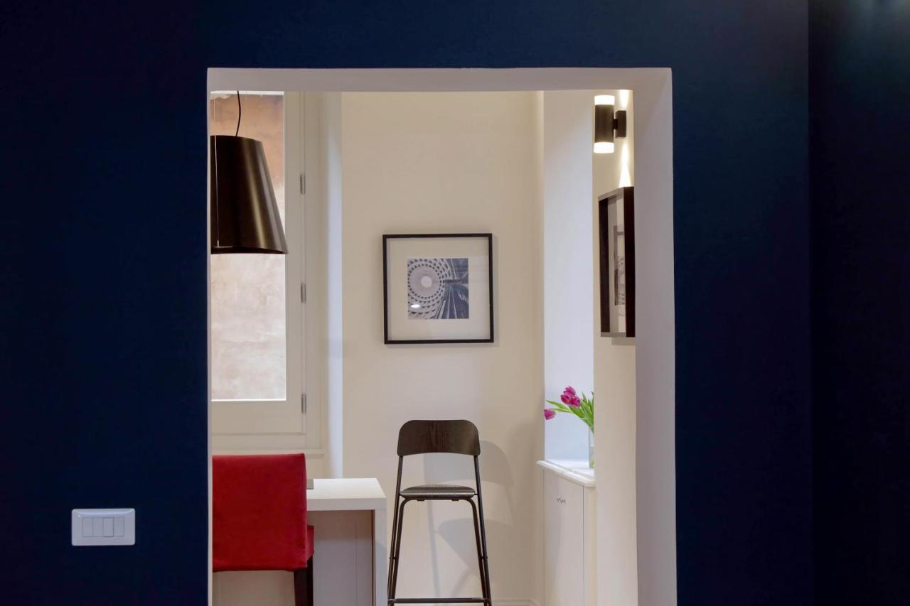 Eve Guest House At Trevi Fountain Рим Экстерьер фото